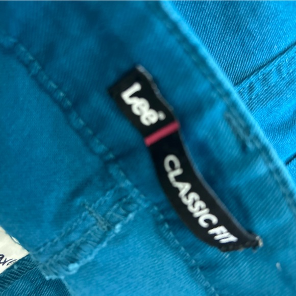 NWT LEE CLASSIC FIT IN GREENISH COLOUR size 18 MEDIUM EMBROIDERED POCKETS - Picture 7 of 8